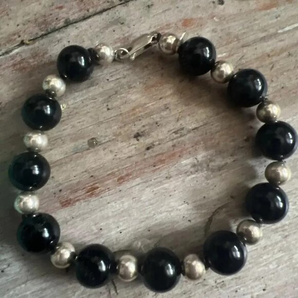 Like New!  Tiffany & Co. Sterling Silver and Black Onyx Beaded Bracelet - 7.5 In - Picture 1 of 4